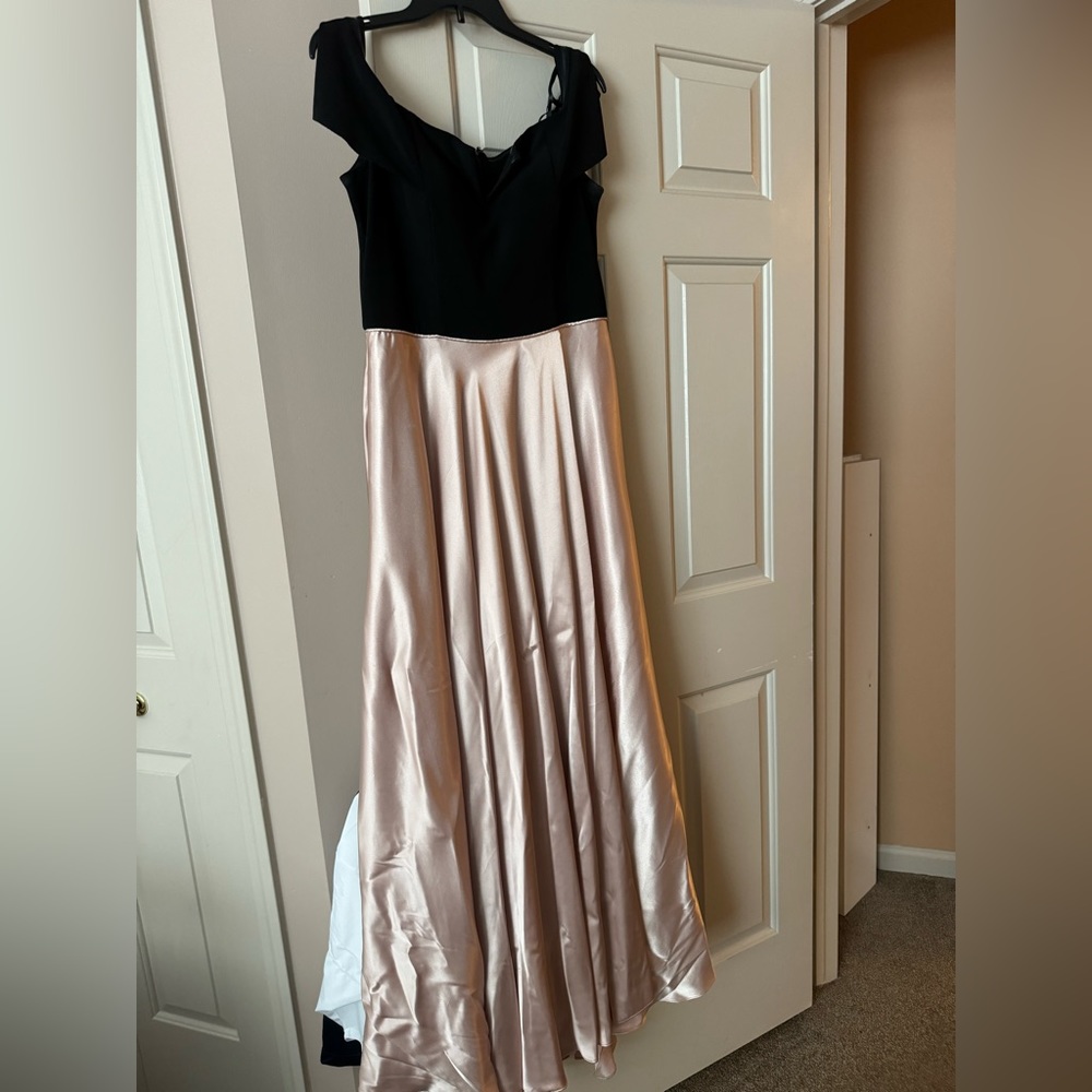 Off the shoulder floor length dress size 14